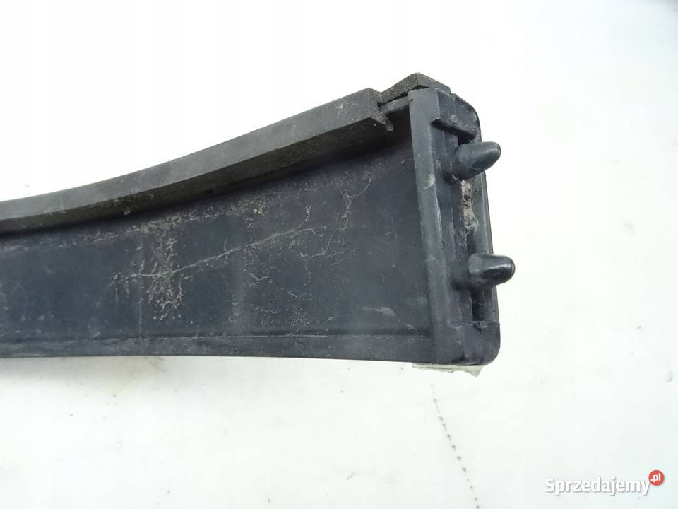 4D0853207C AUDI A8 D2 9499 LISTWA POD LAMPE LEWA osobowe Przemęt