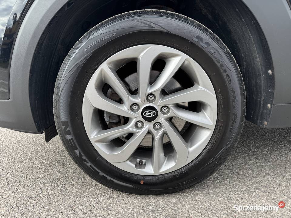 Hyundai Tucson 16 BENZYNA Klimatronik Nawigacja kurtyny powietrzne Konin