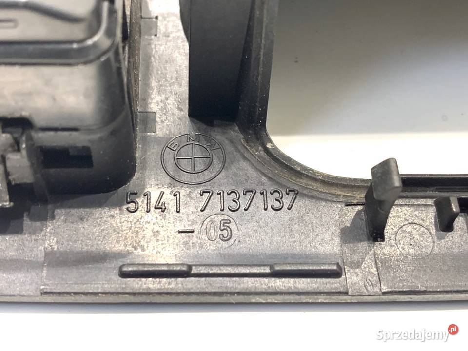 PRZEŁĄCZNIK SZYB BMW E71 7137137 0714 SUV