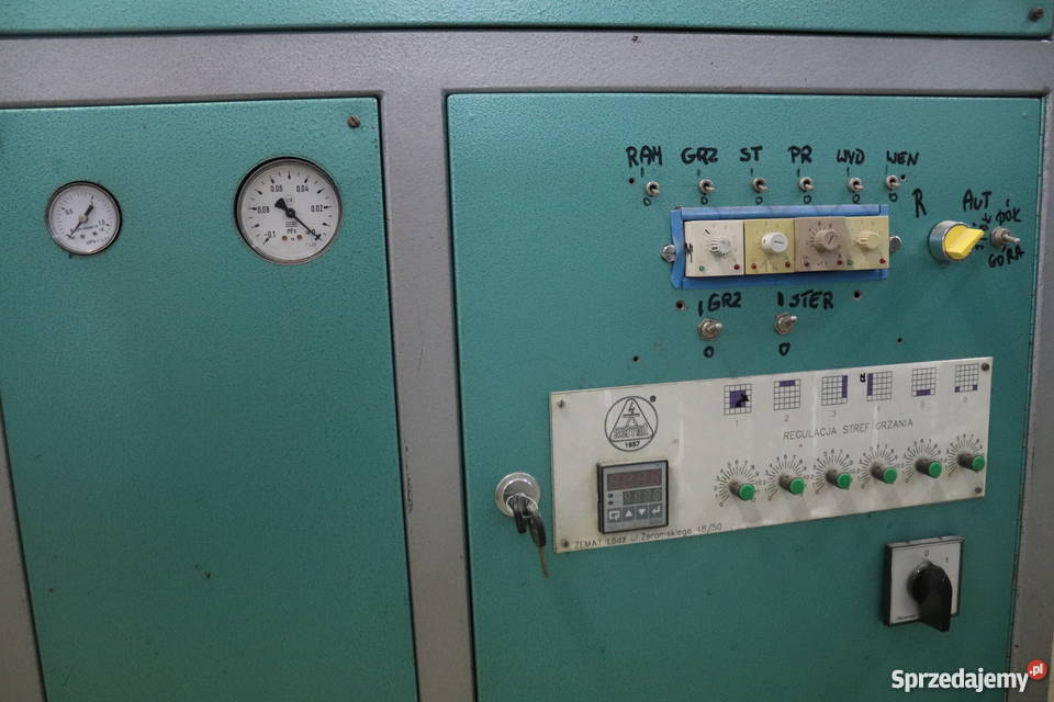 Termoformierka próżniowa Zemat FP3 z 2003 roku Produkcja Sochaczew sprzedam