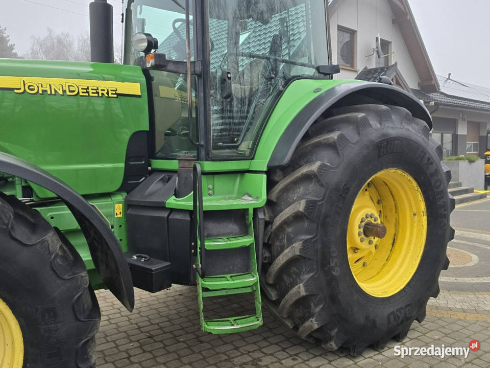 ciągniki John Deere 8220 John Deere 8220 2006 Skępe sprzedam