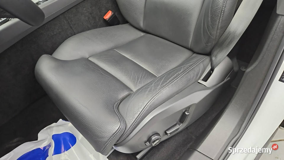 Volvo XC 60 B4 B Plus Dark aut Z Polskiego mazowieckie Warszawa