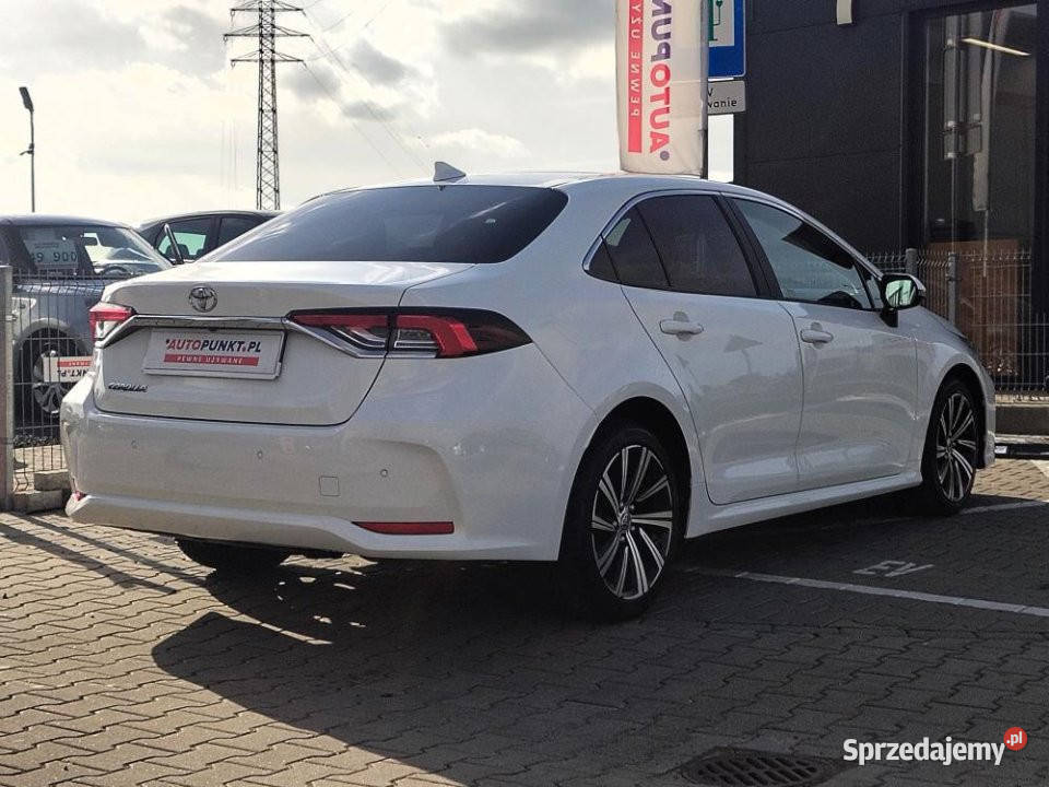 Toyota Corolla 2022r Salon Kamera Grzane fotele Poznań