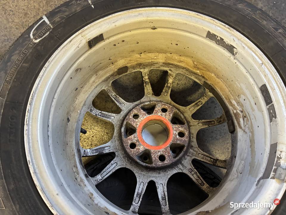 Aluminiowe felgi z oponami Toyota Hyundai Starachowice