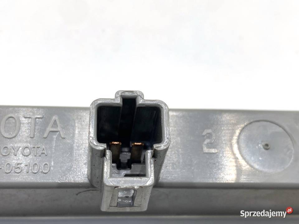 LAMPA STOP TOYOTA YARIS II 8157005100 Hatchback