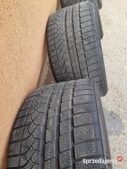 Komplet opon Pirelli P ZERO Winter 28530 R22 101 zima świętokrzyskie Sędziszów