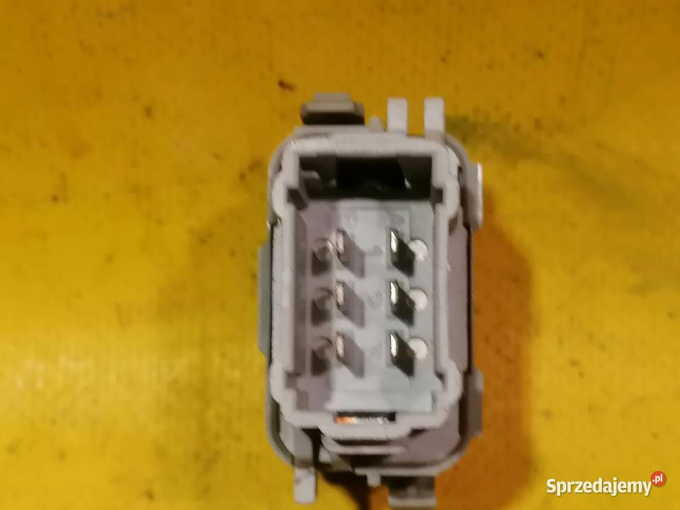 przełącznik szyby prawy przód 26488 28082 łódzkie Piotrków Trybunalski sprzedam