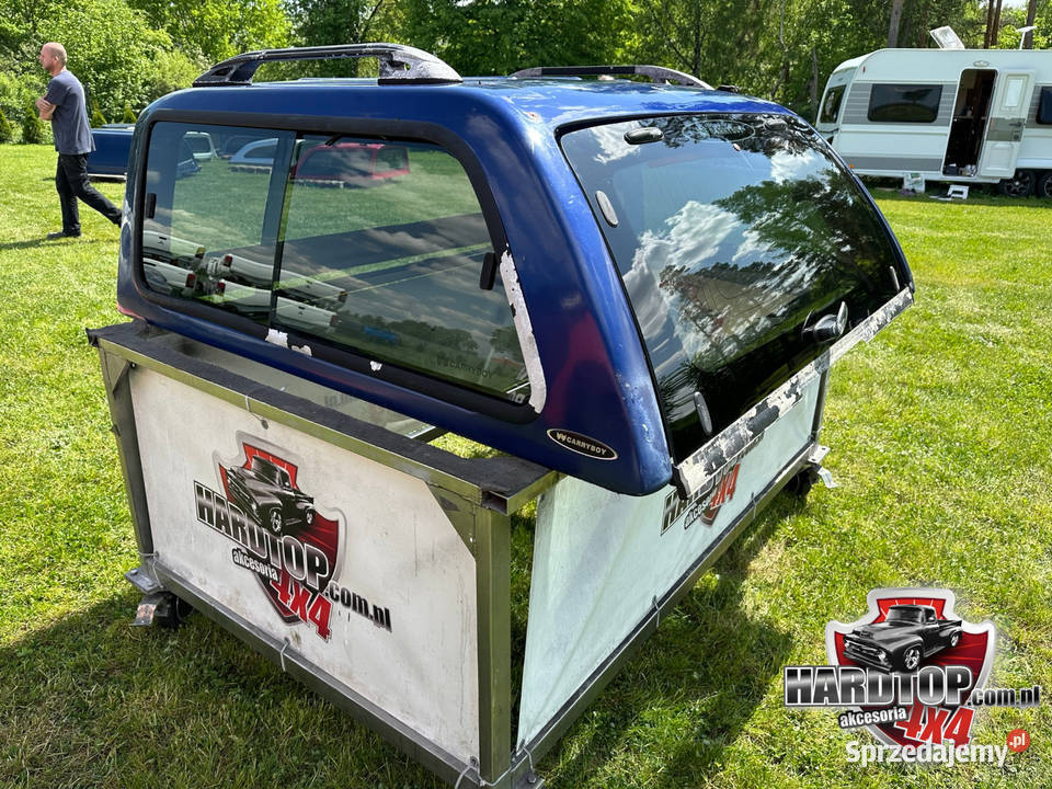 Zabudowa Nissan Navara D22 Carryboy Hardtop G560 terenowe Karoseria Pasłęk