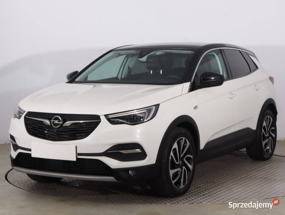Opel Grandland 12 Turbo asystent pasa ruchu