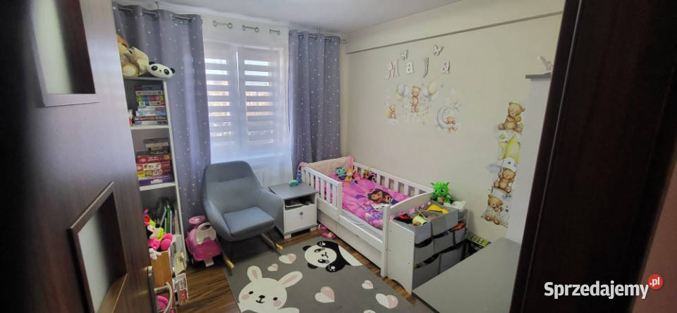 3 pokojowe mieszkanie z balkonem