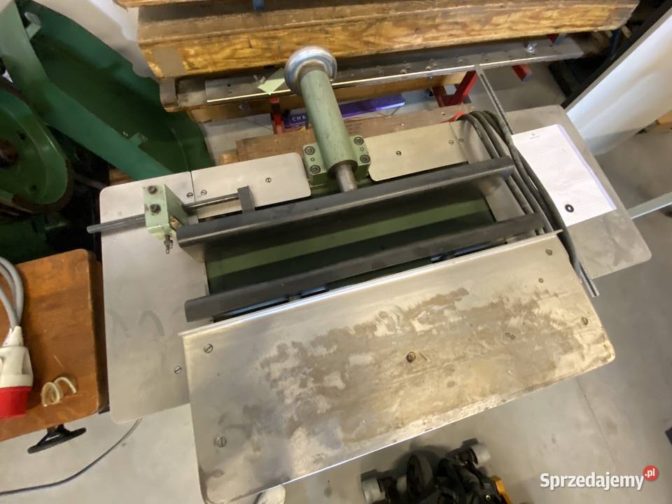 Prasa do formowania grzbietów Rolong Ząbkowice Śląskie