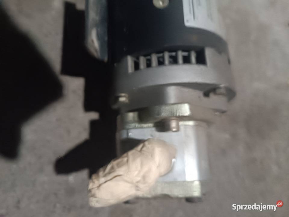 Silnik elektryczny z pompą hydrauliczna Stąporków
