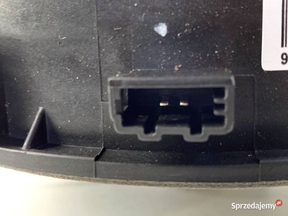 GŁOŚNIKI KOMPLET HYUNDAI KONA 96330J9000 osobowe Sprzęt audio fabryczny