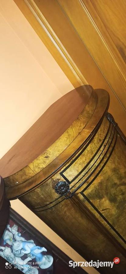 Owalny słupek mahoniowy Christian VIII kolisty Meble Gdańsk