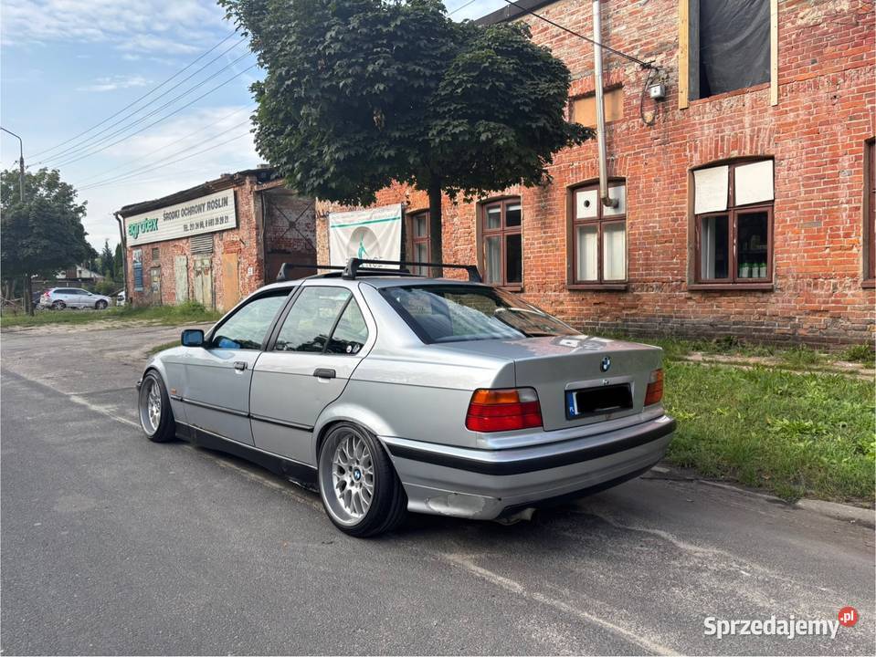 Bmw E36 318i sedan gaz