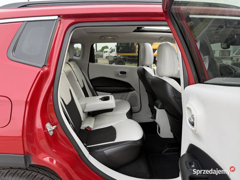 Jeep Compas 24 BENZYNA Automat Nawigacja Kamera kurtyny powietrzne Konin