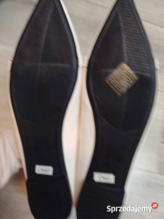 4142 Kremowe baleriny wieczorowe NOWE Kraków sprzedam