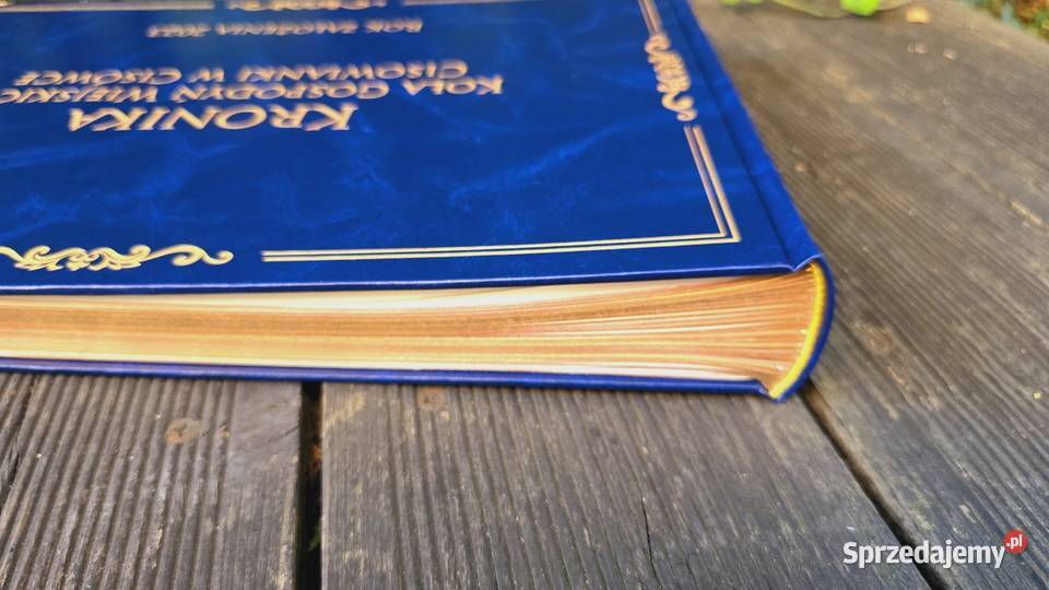 Kronika B4 z dowolnym złotym nadrukiem Rok wydania 2024 Kołobrzeg