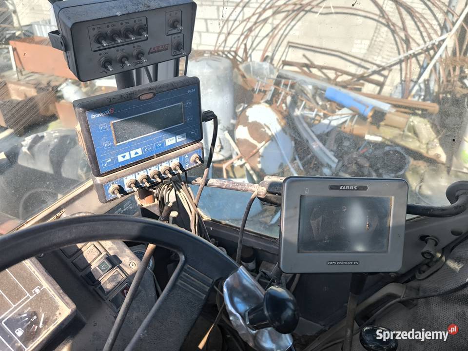 Ciągnik Massey Ferguson 397T opryskiwacz Bury Łobżenica sprzedam