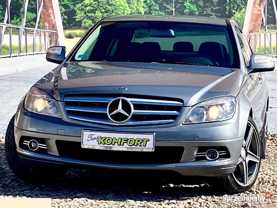 Mercedes Klasa C 18 benzyna 156 2009r Możliwy Rok produkcji 2009 Radom