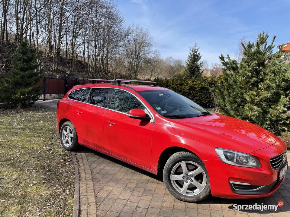 Sprzedam śliczne i zadbane Volvo V60 Momentum V60 Jerzmanowice