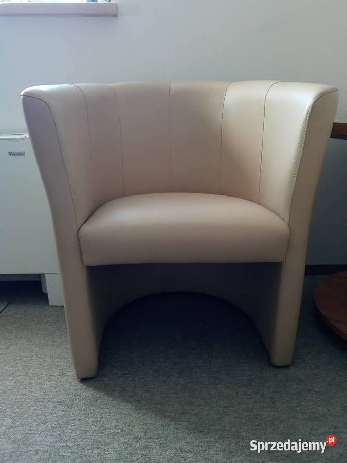 FOTELE SKÓRZANE W STANIE 77cm Piotrków Trybunalski