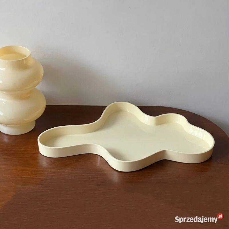 Taca dekoracyjna asymetryczna na biżuterię Warszawa