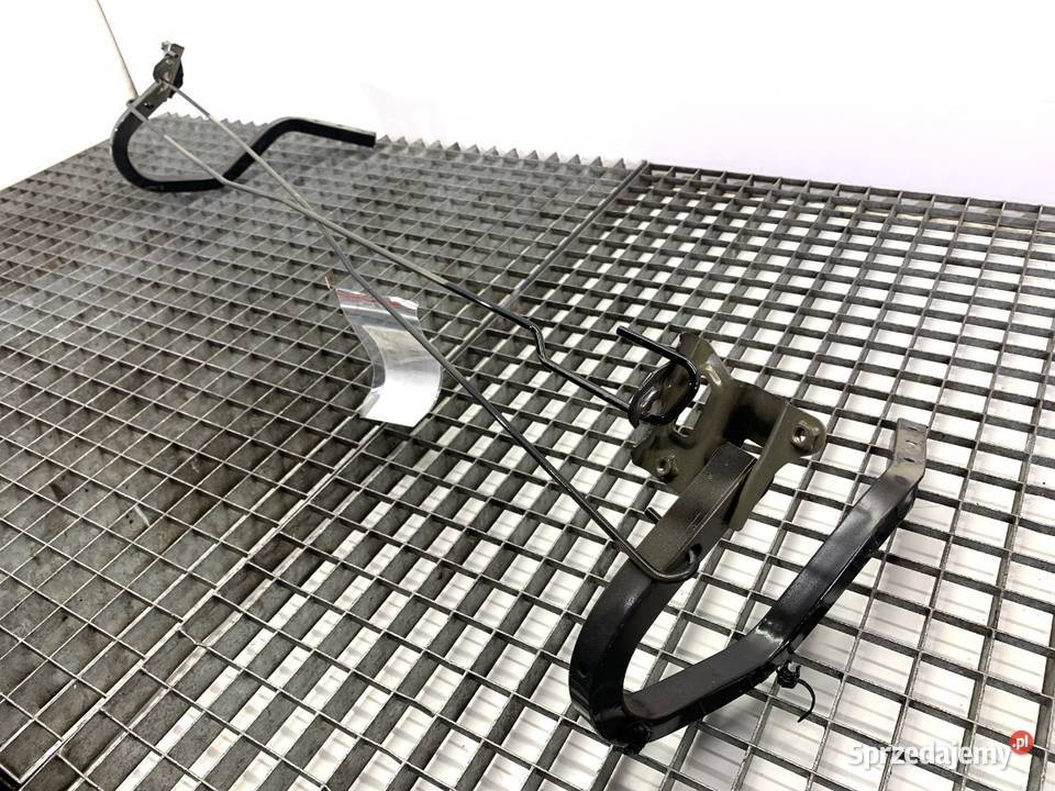 ZAWIAS KLAPY TYŁ HONDA CIVIC IX SedanLimuzyna podkarpackie