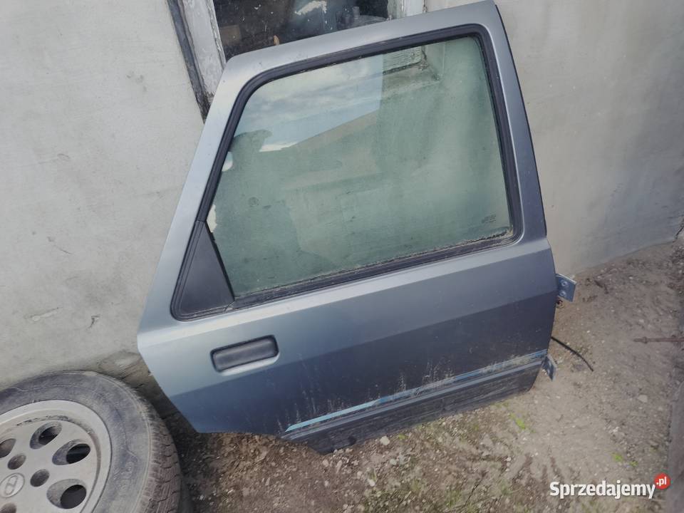 FORD SIERRA DRZWI PRAWE TYLNE PRAWY TYŁ części blacharskie Kamień-Kolonia