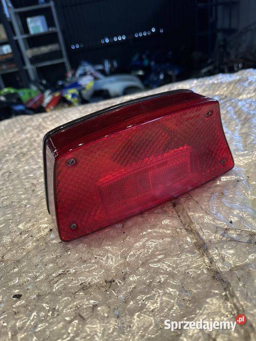 SUZUKI GSX 550 Lampa tył Klosz Mocowanie Uchwyt Poznań sprzedam