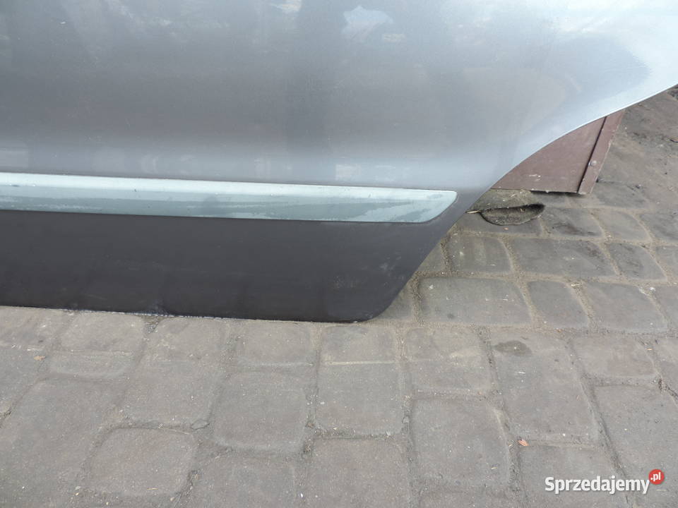 VOLVO V40 I FL DRZWI LEWE TYLNE TYŁ 34722 Drzwi Nowy Sącz