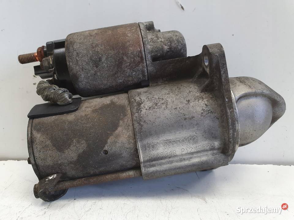 Opel Vectra C lift 18 16V ROZRUSZNIK 55556092 osobowe Janów