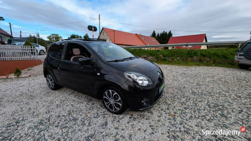 Renault Twingo Nietuzinkowa wersja Panoramadach Hatchback