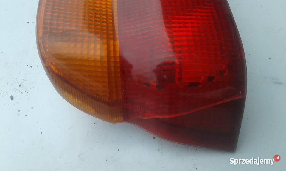 Ford escort Cabrio xr3i lampa tylna lewa prawa osobowe Czajków