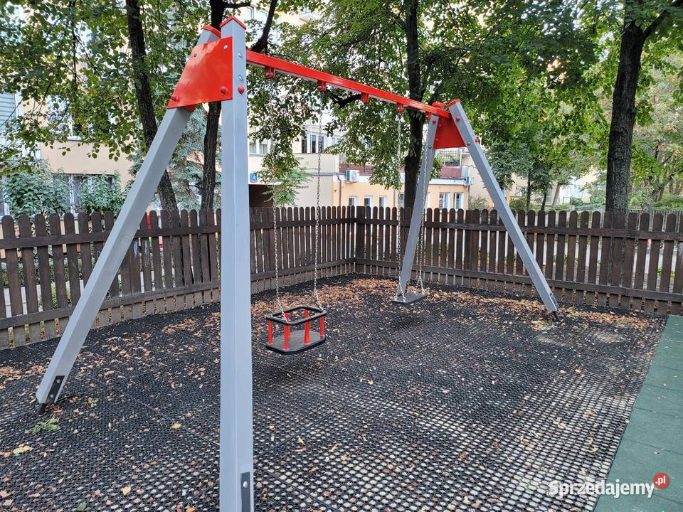 HUŚTAWKA Z CERTYFIKATEM NA PUBLICZNY PLAC ZABAW 12m+