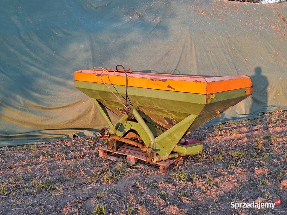 AMAZONE rozsiewacz U 1501 zau 1500l u Rozsiewacze nawozów Leszno sprzedam