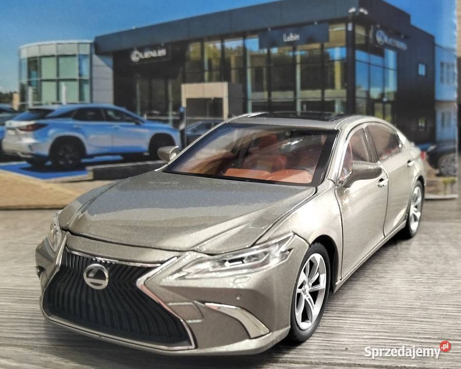 Sprzedam nowy model Lexus Es 300h w skali 1 24