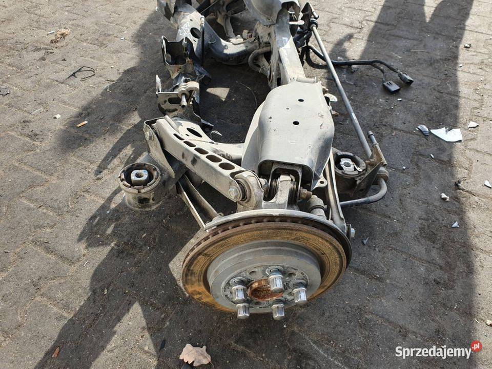 BELKA SANKI TYŁ CADILLAC CTS 4X4 4WD 14