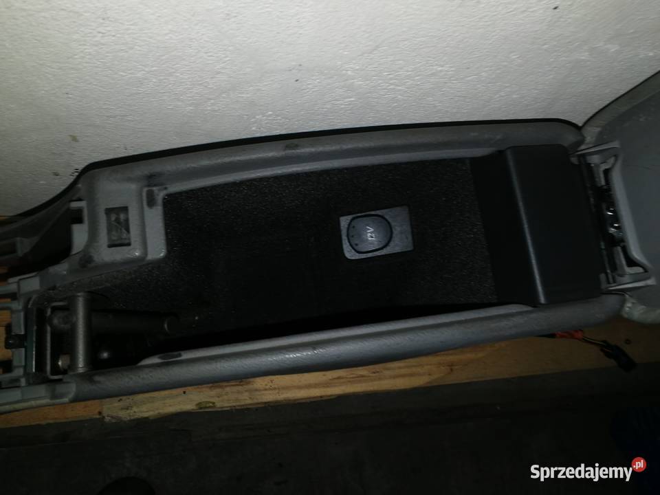 Tunel środkowy podłokietnik Laguna 2 Nisko