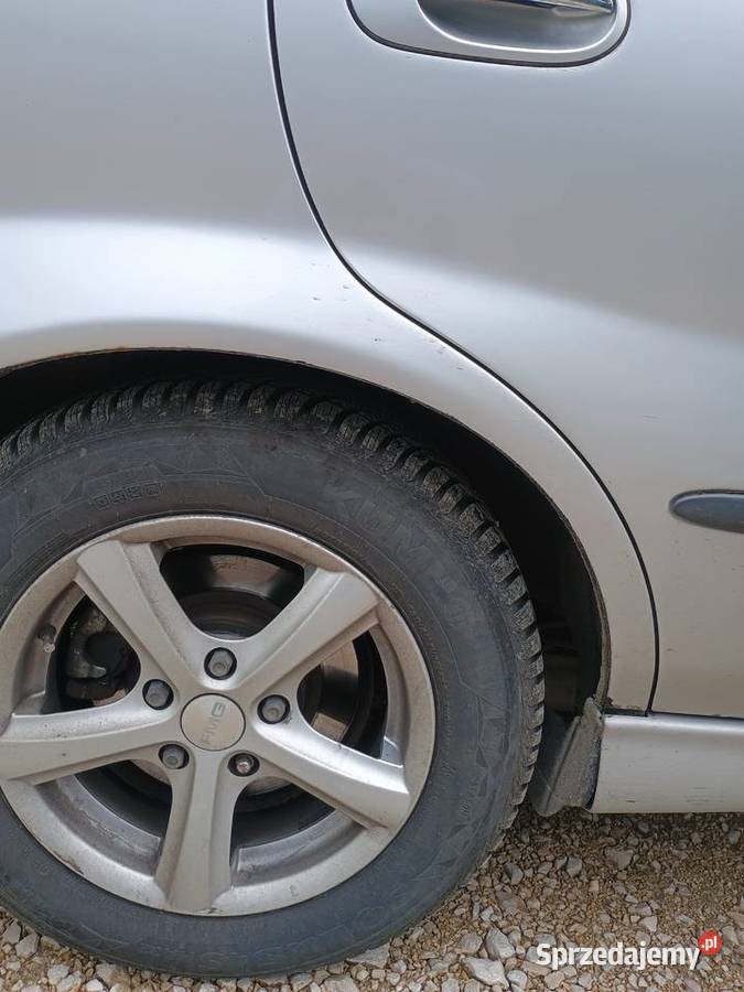 Zadbany Nissan Almera Tino 22TDI oryginalny immobilizer Soczówki sprzedam
