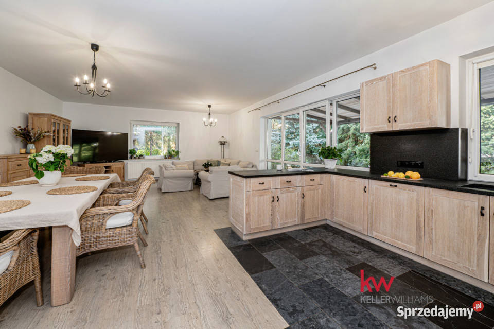 Ogłoszenie dom wolnostojący 250m Tarnowo Sprzedaż sprzedam