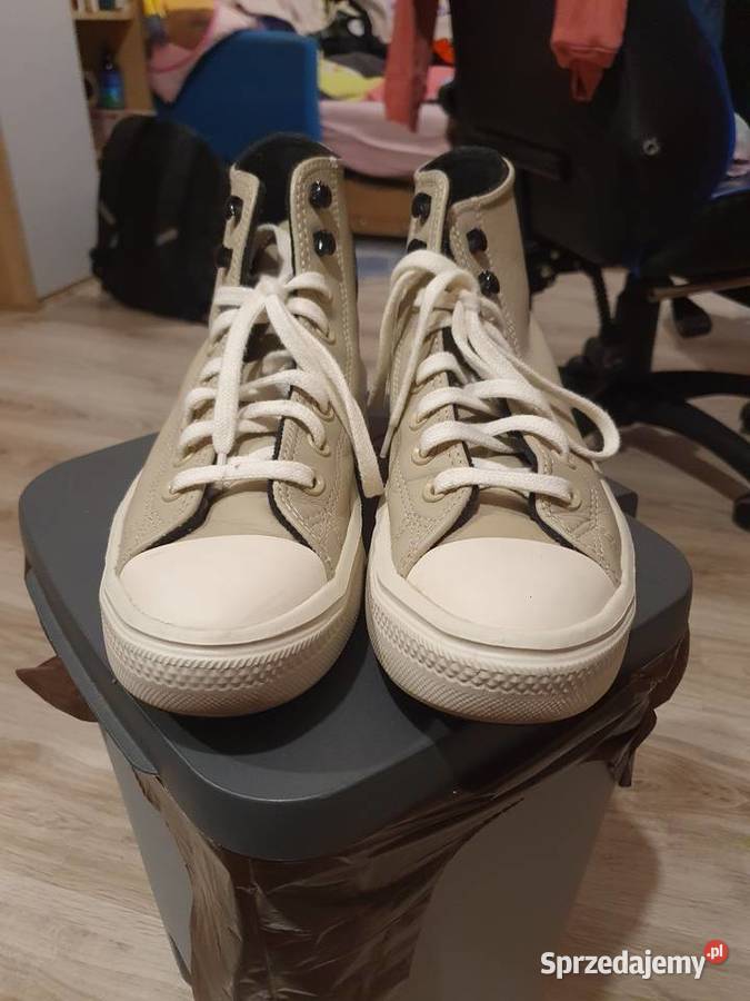 Trampki converse skóra naturalna 39r sprzedam