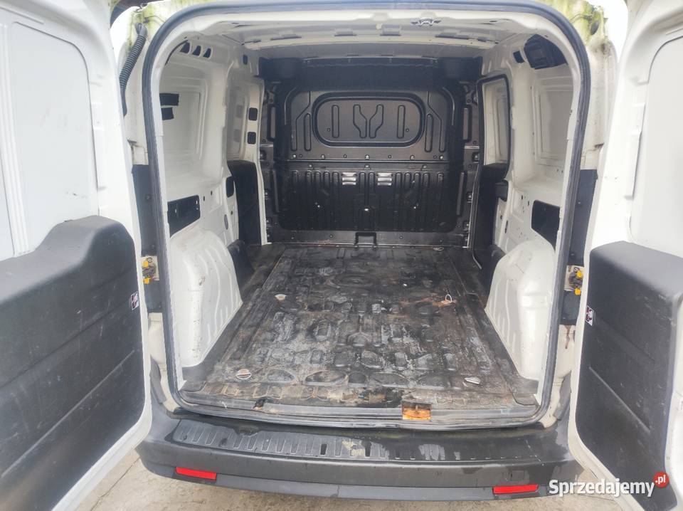 Opel combo 2013roku Długi radio Ryki