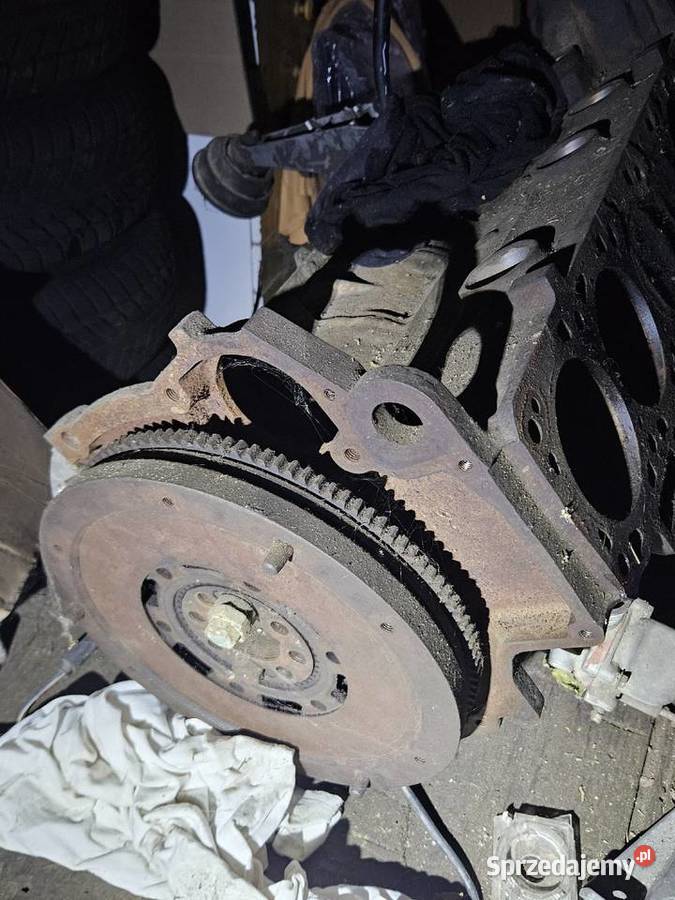 Blok silnia dół tłoki M30b35 miska olejowa e32 Lublin