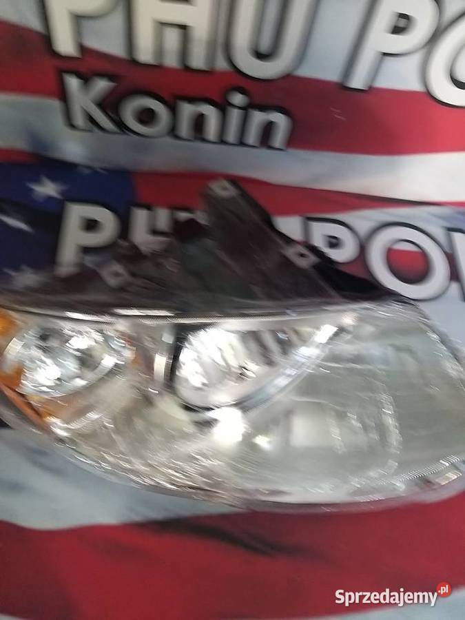 REFLEKTOR USA CHRYSLER TOWN COUNTRY 0507 R sprzedam