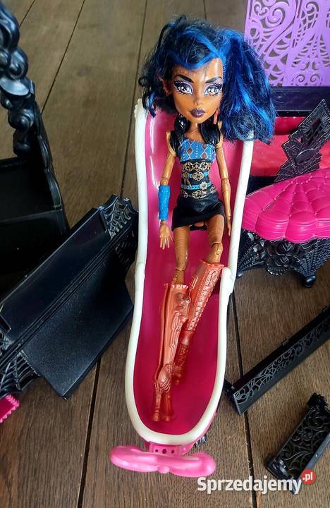 4 Lalki Monster high Trumna wampirów mnóstwo