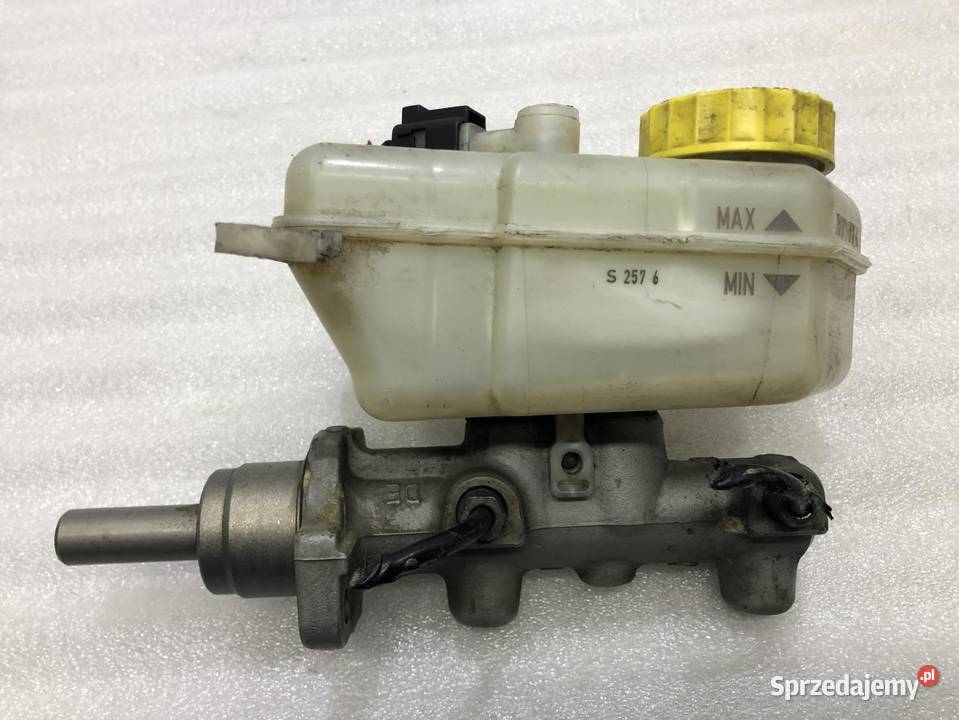 POMPA HAMULCOWA VOLKSWAGEN GOLF V X5617