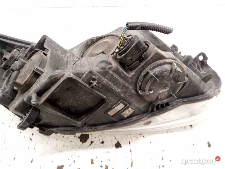 LAMPA PRZÓD LEWA EU BM5113W030AK Ford Focus Mk3 Lampy przednie