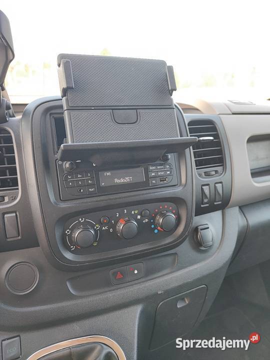 Nissan NV300 chłodnia Opel Vivaro Renault Trafic dolnośląskie Braszowice