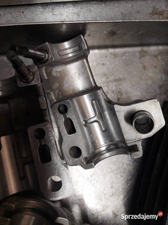 Honda vf1000 głowica tył tylna tylnia VF 1000 Cylindry, głowice, pierścienie Jelenia Góra